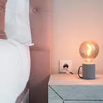 Gloria's House * Авейру