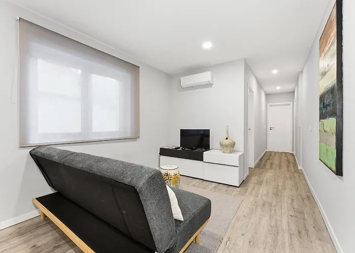 アパート Gloria's House アヴェイロ